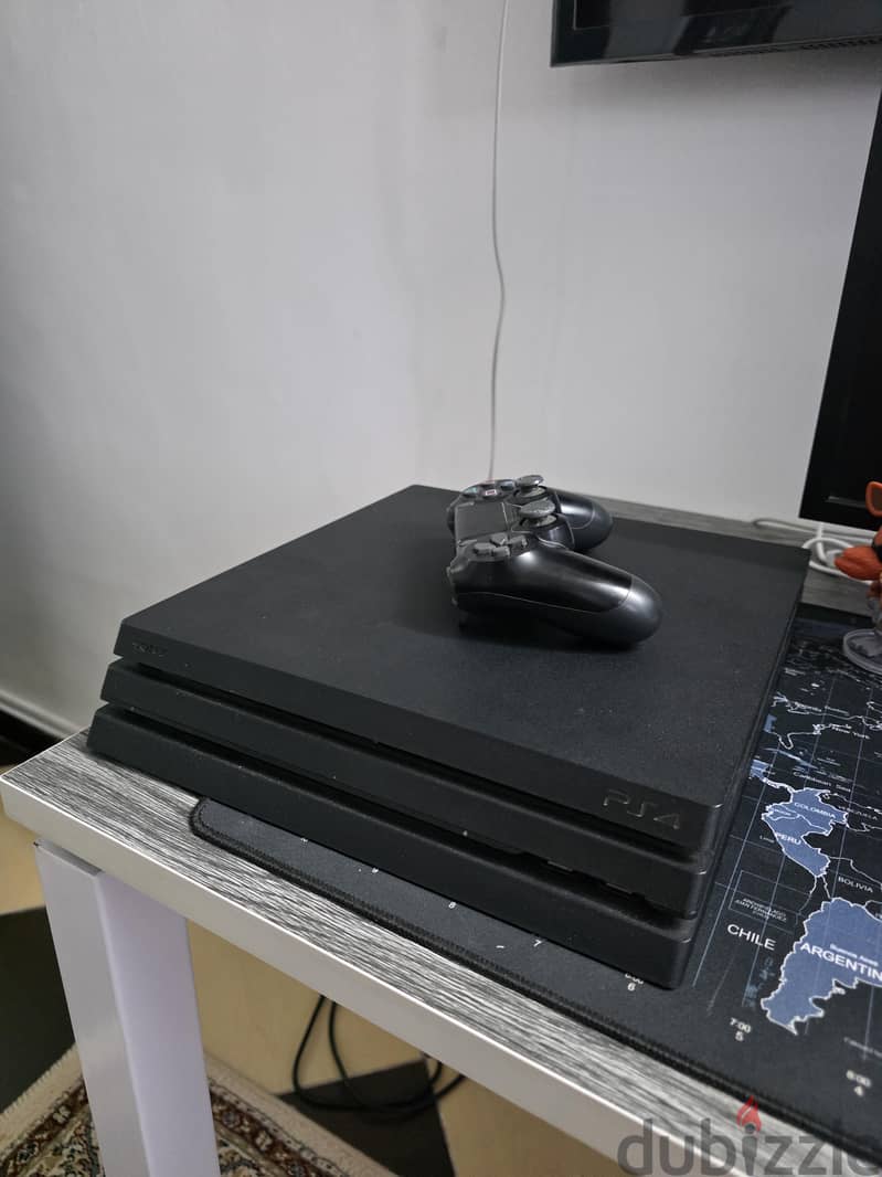 Playstation 4 pro 1T 2