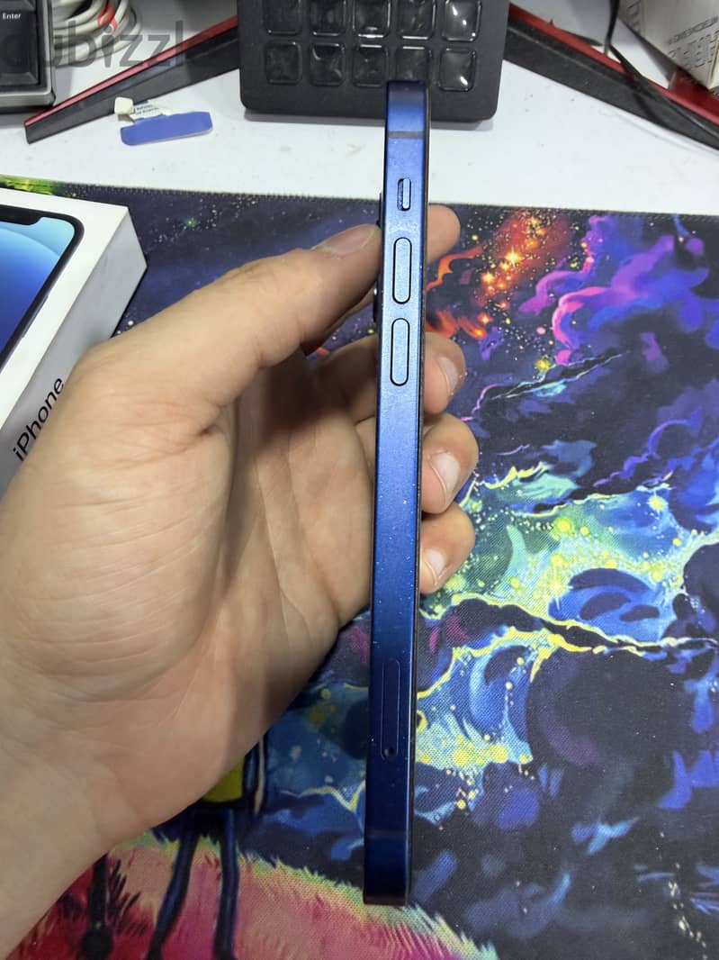 Apple - iPhone 12 5