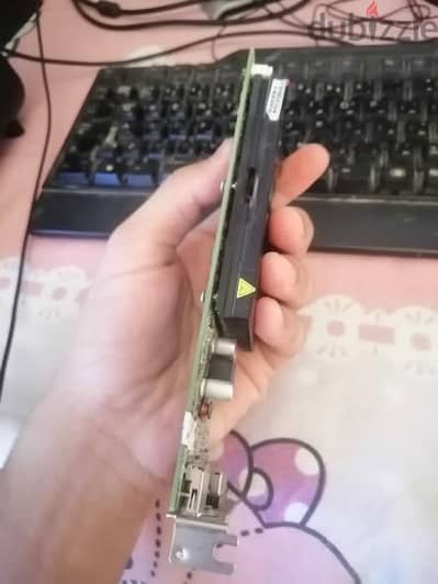 AMD Radeon HD 8570 1 GB GDDR3 128 BIT كارت شاشة للبيع