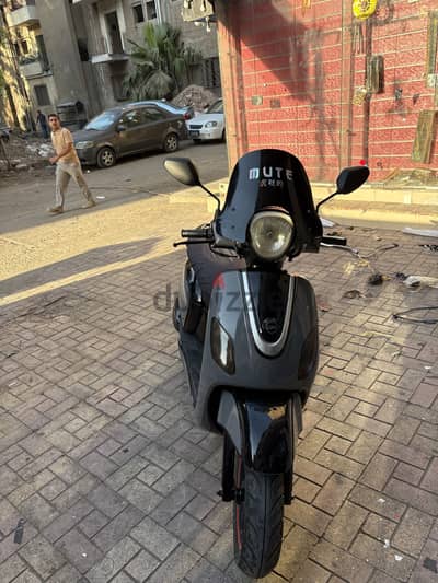 Sym فيديل ٣