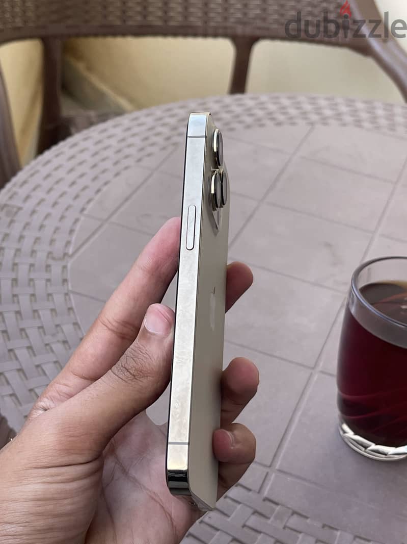 آبل - آيفون 13 برو 6