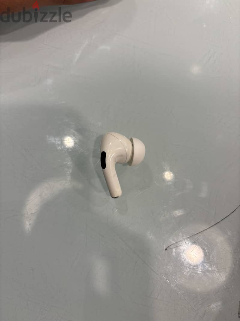 Air bods pro 4