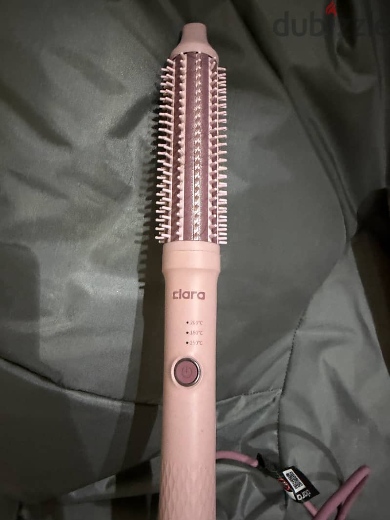 CLARA Ionic Slim Hot Brush 3