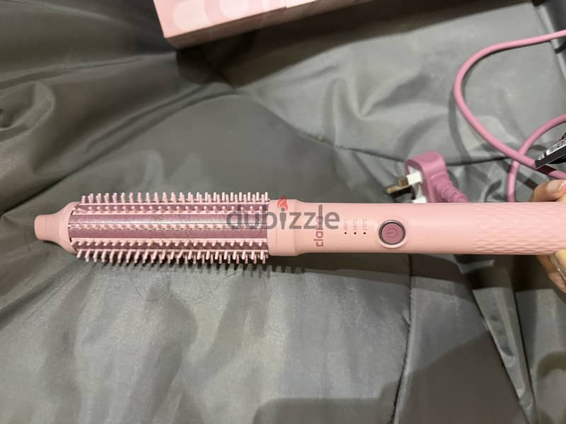 CLARA Ionic Slim Hot Brush 8