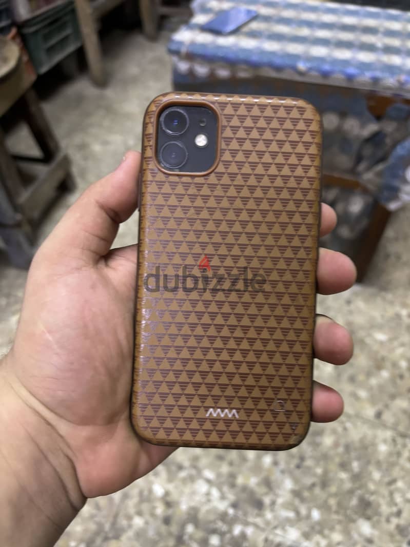 Apple - iPhone 11 4