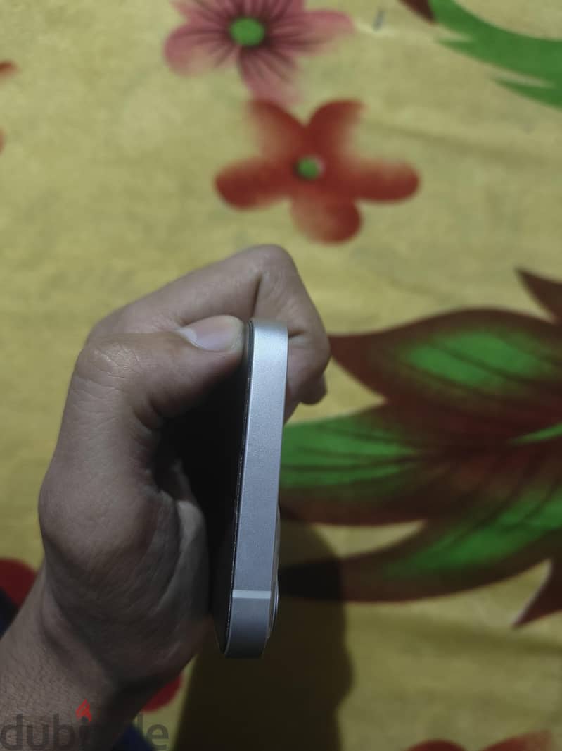 Apple - iPhone 13 2