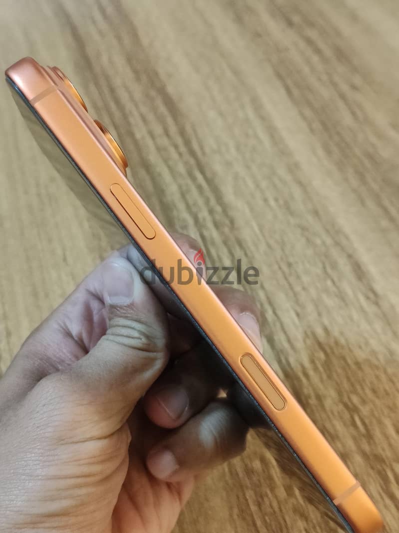 iPhone 17 Pro Max 4