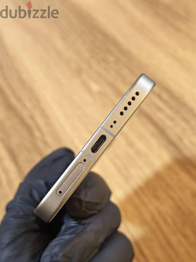 Vivo V70 3