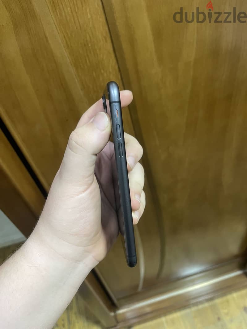 iPhone 11 1