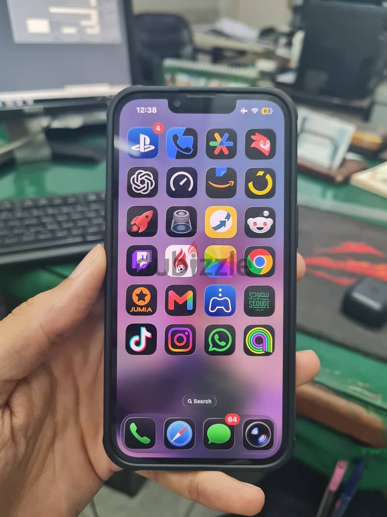 iPhone 13 95% battery 1
