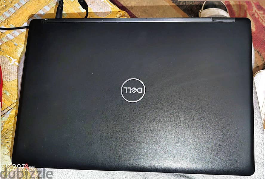 Dell latitude 5590 1