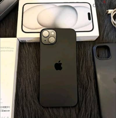 آبل - آيفون 15 بلس