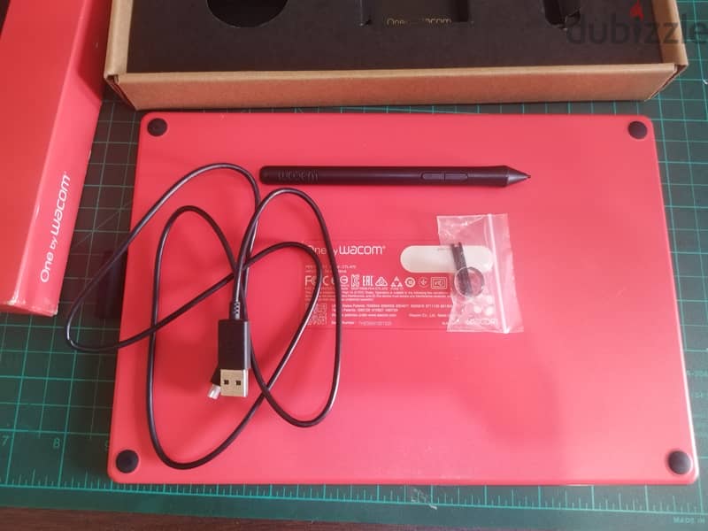 One by Wacom (Creative Pen Tablet) 3