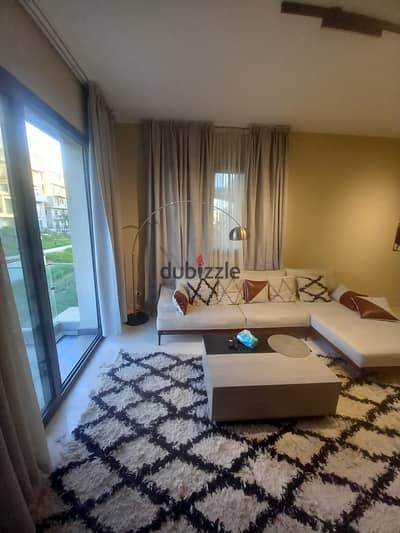 شقة فندقية فاخرة مفروشة بالكامل للإيجار  – V Residence | Prime Locationبموقع مميز وإطلالة Landscape & Pool View، جاهزة للسكن فورًا