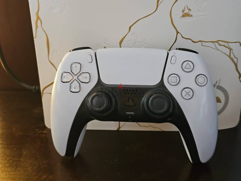 Dualsense Chroma Indigo (New) + Dualsense White 2