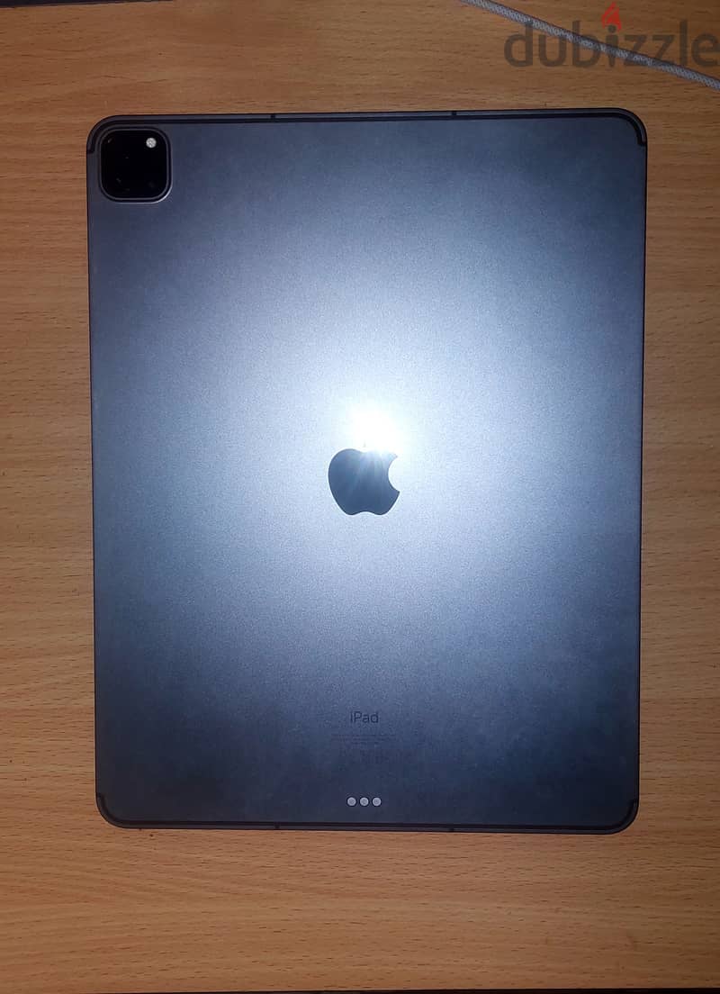 Ipad Pro 12.9 M1 with Pencil (VERY CLEAN USAGE) 7