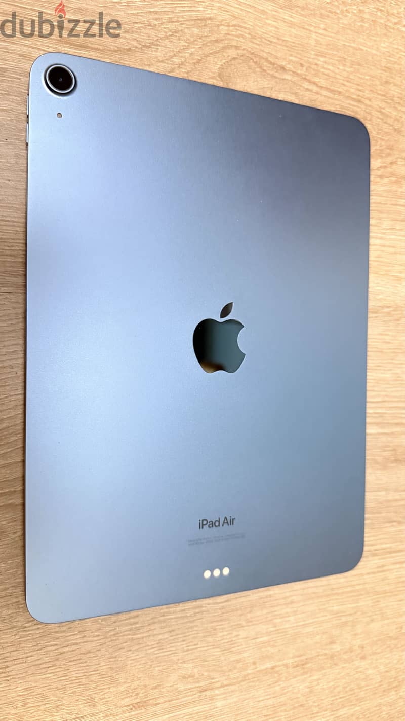 Ipad Air (5th generation) (Mint condition with box!) 3