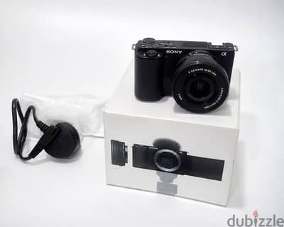  Sony ZV-E10 + 16-50mm OSS للبيع