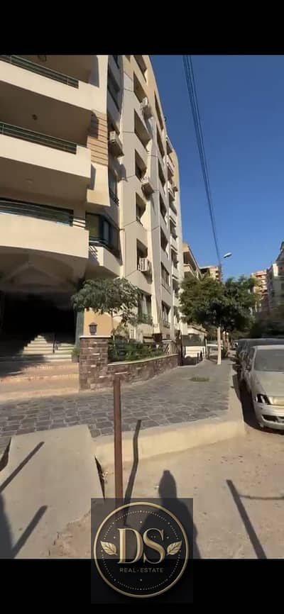 Administrative office space in Heliopolis, measuring 250 sqm, available for rent or sale: 150,000 for rent and 16,000,000 for sale.