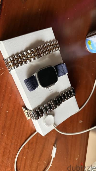 Apple watch ultra 2 in a perfect condition with 4 straps