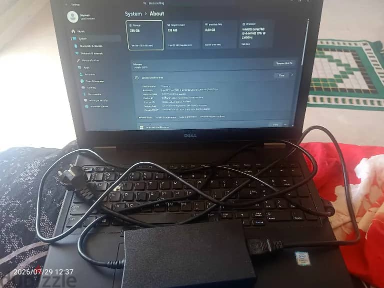 laptop Dell latitude 5570 3