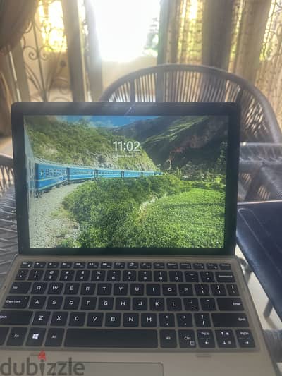 Dell latitude 7210