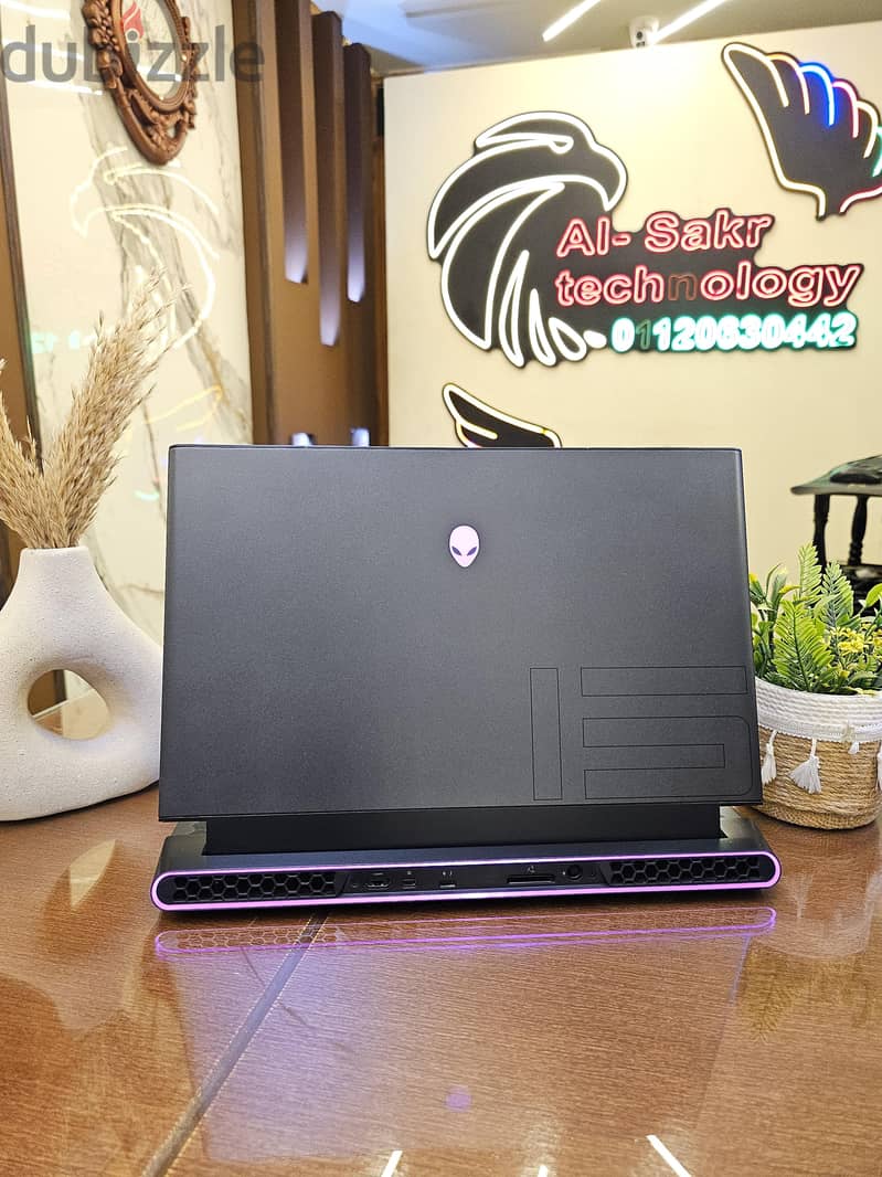 Dell Alienware m15 R4 RTX 3070 140W  1