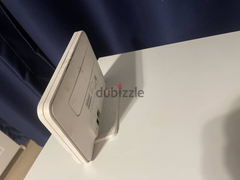 Vodafone home wireless router four  G 1