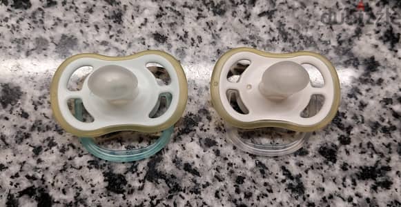 2 Pacifiers