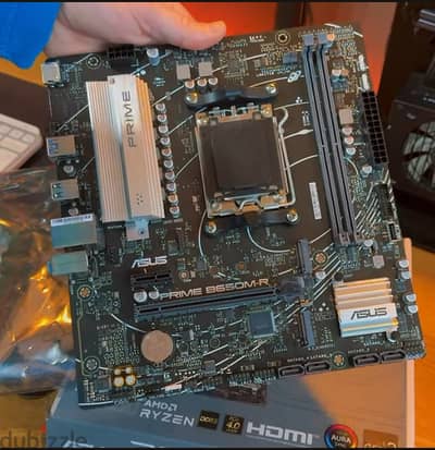 باندل Ryzen بروسيسور مذربورد مستعمل ضمان سنتين