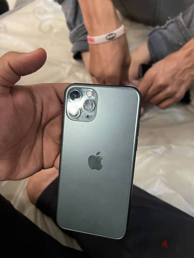 آبل - آيفون 11 برو