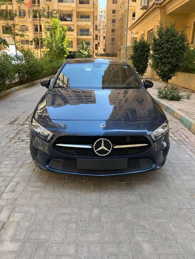 Mercedes-Benz A180 2021