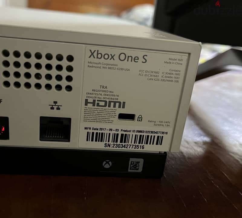 Xbox One s 1