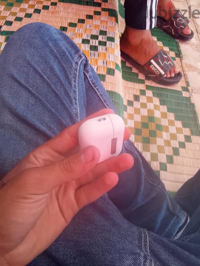 ايربودز