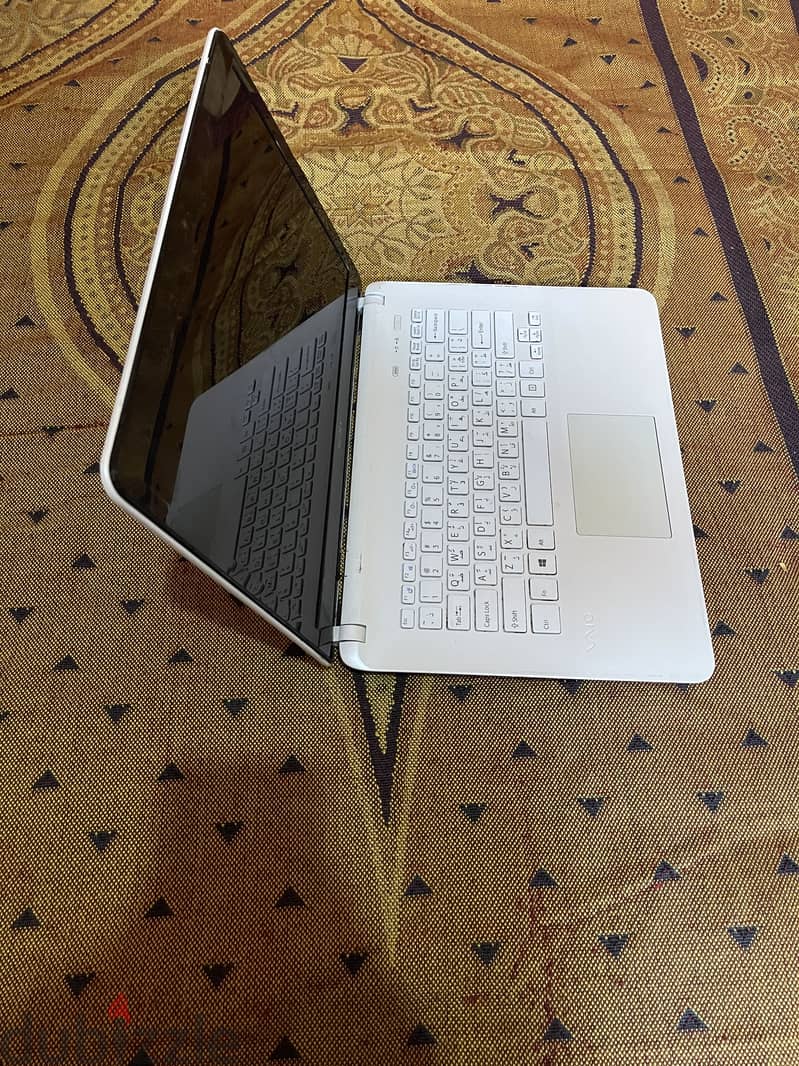 لاب توب للبيع 2