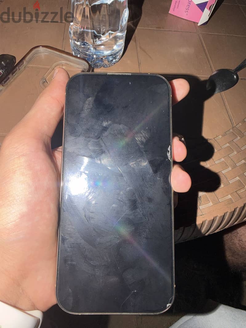 Apple - iPhone 16 Pro 3