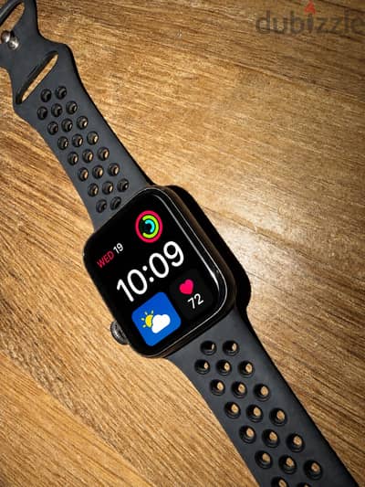 Apple Watch Nike Series 4 GPS – 44mm