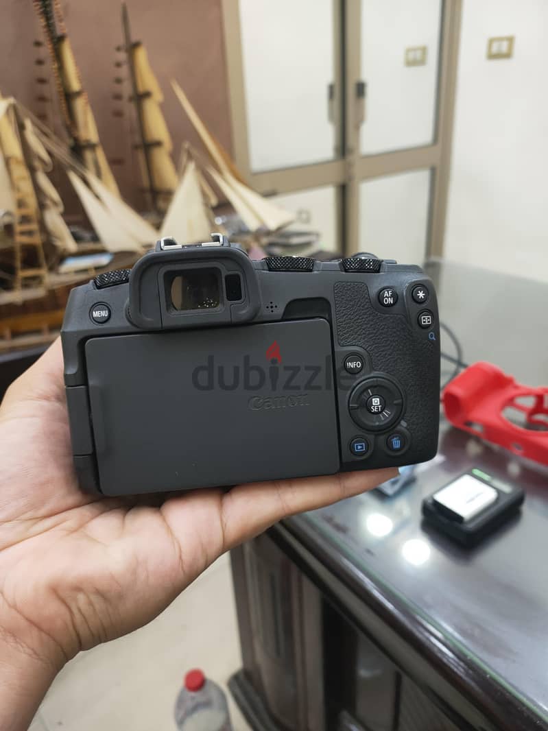 Canon كانون 4
