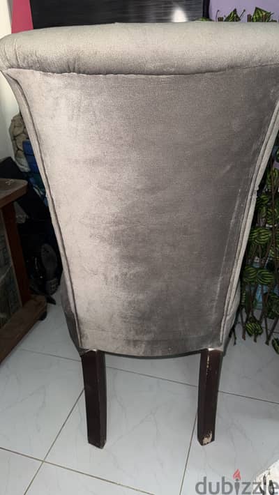 سفره وكراسي