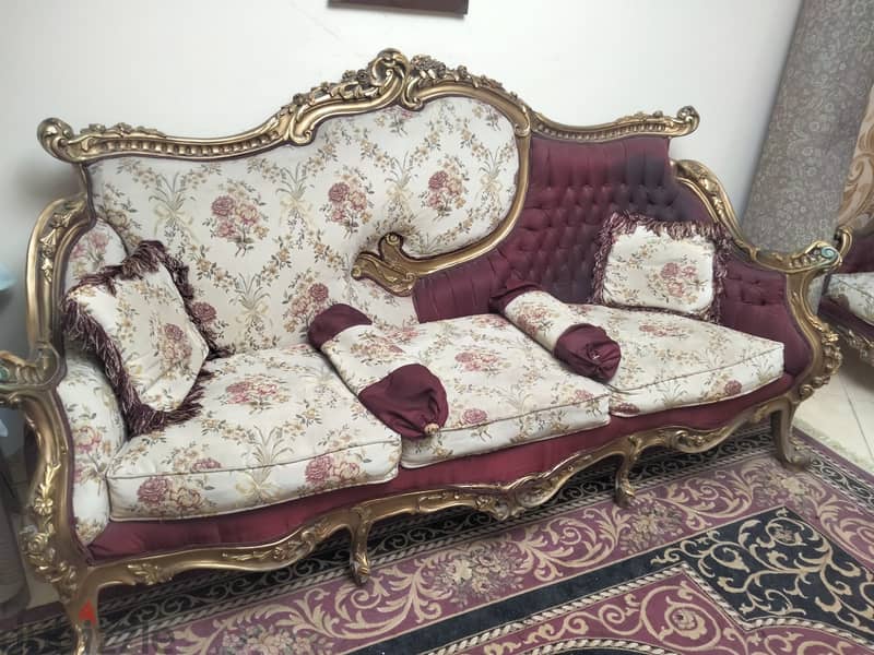 صالون بحالة جيدة 1