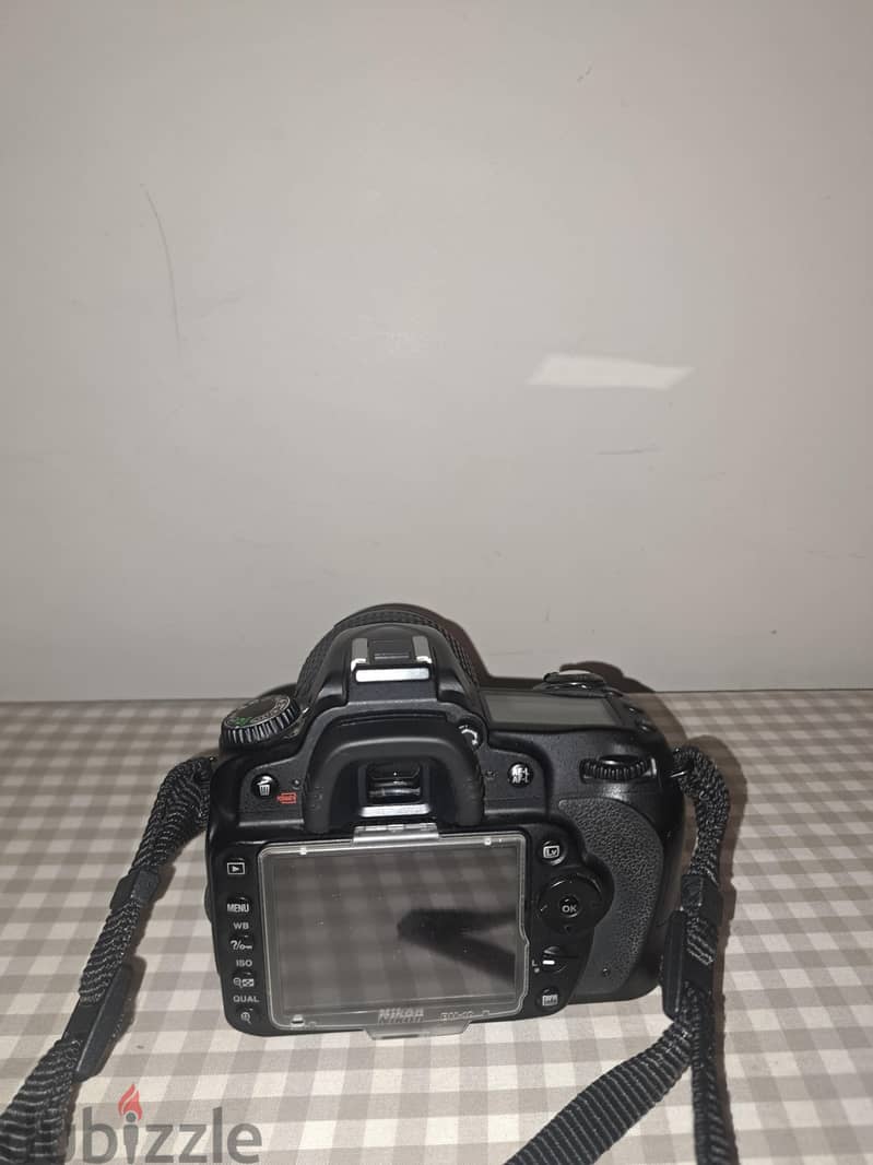 Nikon camera good condition and nice camera 2