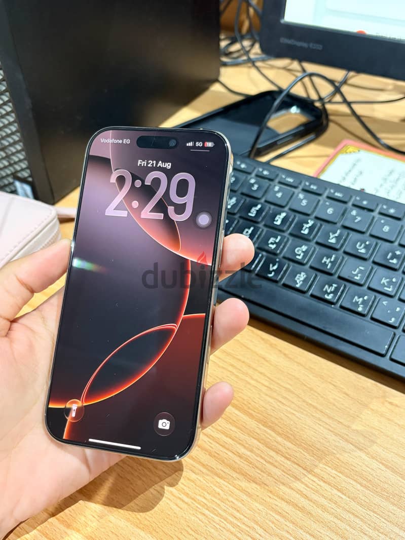 Apple - iPhone 16 Pro 2