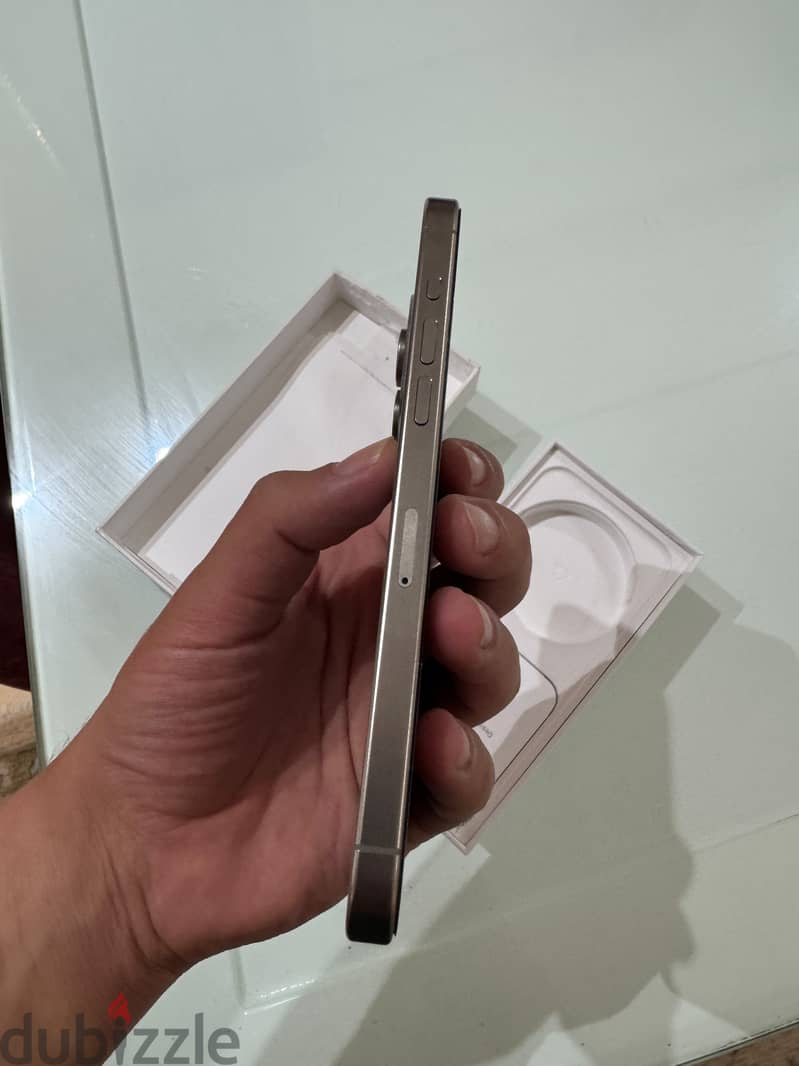 IPHONE 15 PRO MAX 1