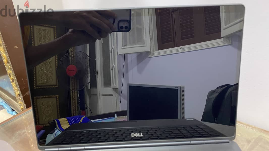 DELL Precision 7550 1