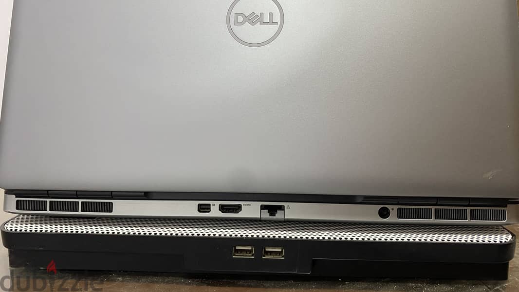DELL Precision 7550 3