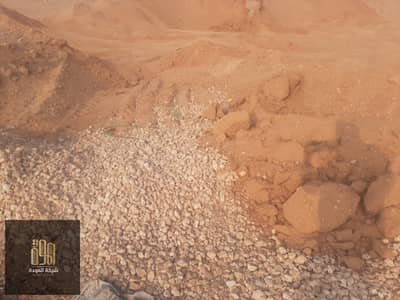 Land for sale, neighborhood 35, block 6, area 276 sq m, corner plot and area separator.