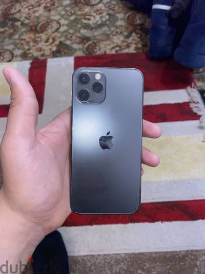 آبل - آيفون 12 برو