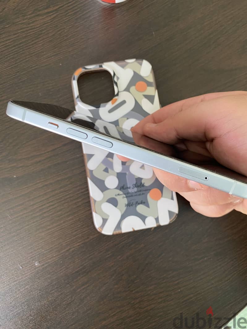 Apple - iPhone 15 1