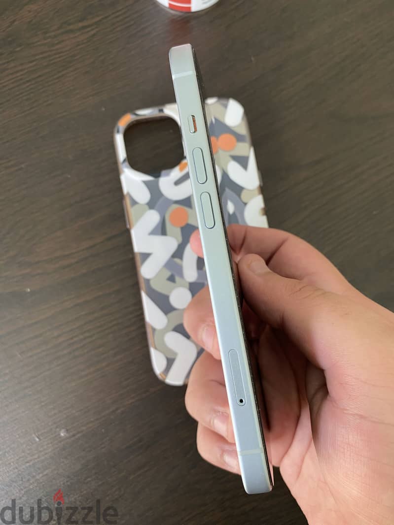 Apple - iPhone 15 2