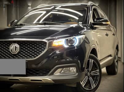 ام جى زد إس 2021 Luxury أعلي فئة - جميع الكماليات فابريكا MG ZS 2021